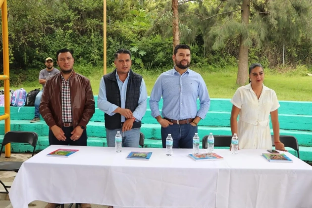 “La educación es la herramienta más poderosa para formar niñas y niños de bien”: Octavio Ocampo 